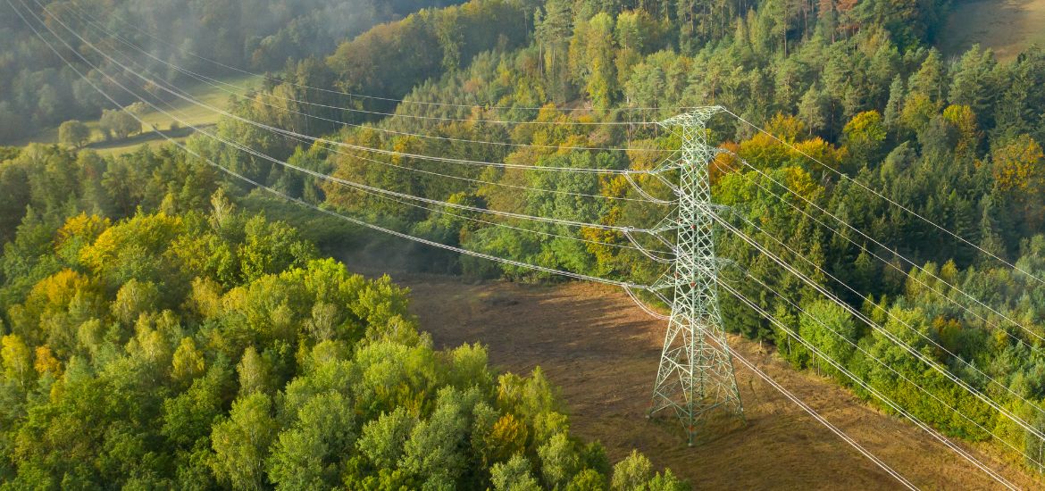 ACCIONA Expands in Latin America with €220 Million Purchase of Darby International's Transmission Lines